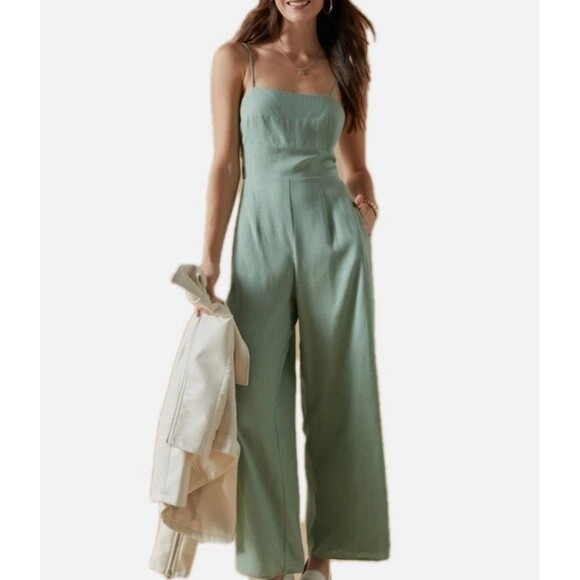 Jun & Ivy Sage Green Open Back Tie Jumpsuit Flowy Wide Leg Romper XS Boho - Picture 1 of 5
